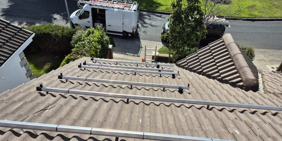 Rooftop solar being installed in Dublin Installation of home rooftop solar in Dublin